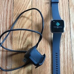 FitBit Versa Lite, large grey band